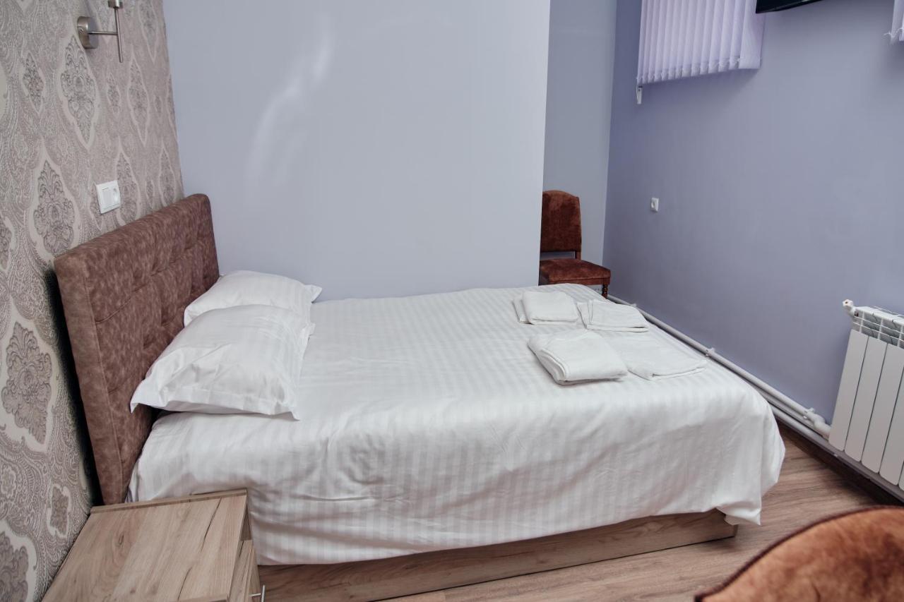 Aparthotel Ro Metro à Gyumri Extérieur photo