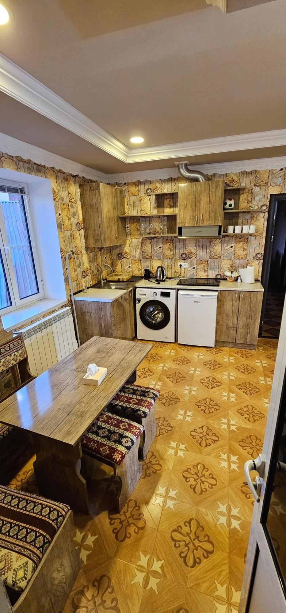 Aparthotel Ro Metro à Gyumri Extérieur photo